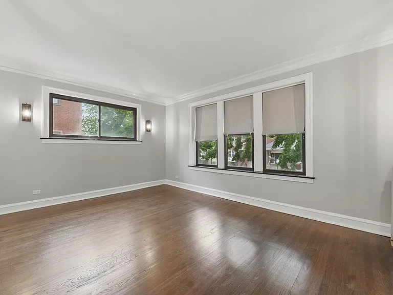 7828 S. Drexel Ave — Photo 36