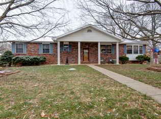 5115 S Walnut Hill Rd, Springfield, MO 65810