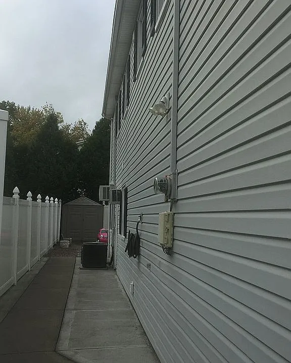 Sideyard with separate entry