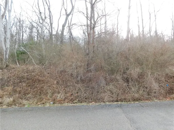 0 Luzerne Ave, Uniontown, PA 15401