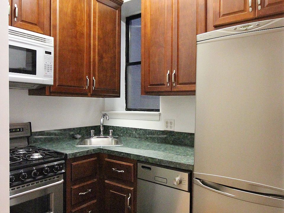 1st image of 235 E 13th St APT 1G
