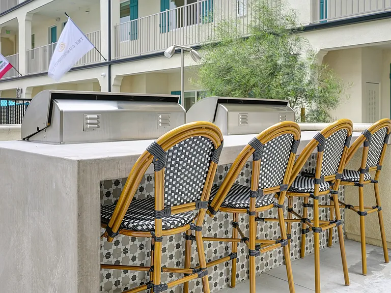 The Commodore Apartments — Photo 24