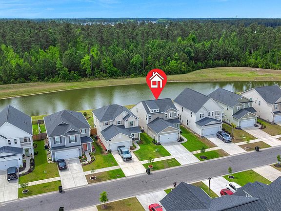 3rd image of 169 Wappoo Trace Ln