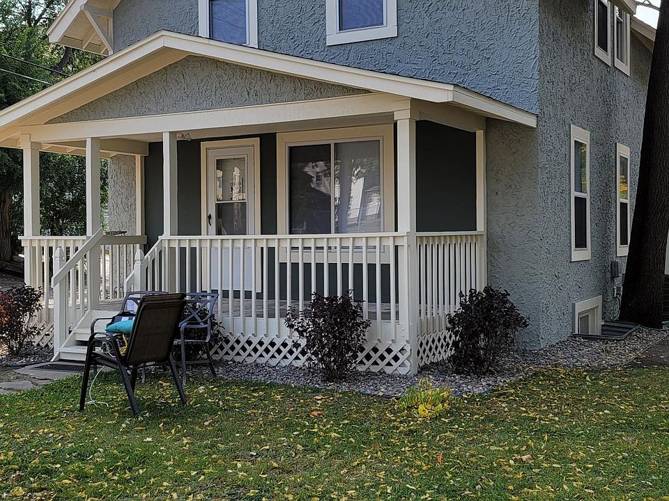 1st image of 616 University Dr S