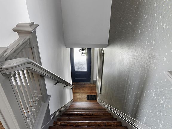 5th image of 88 Florida St