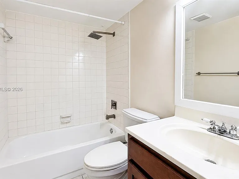 301 SW 135th Ave #317C — Photo 19
