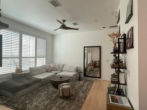 5th image of 4050 McKinney Ave APT 4