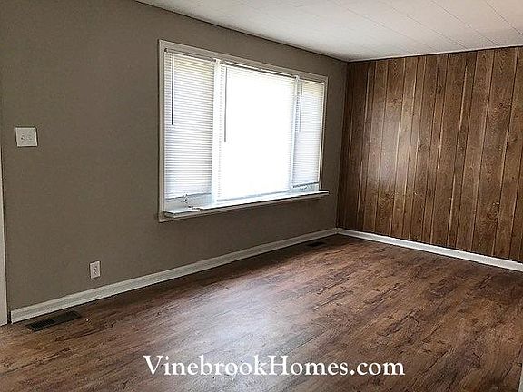 3rd image of 3622 N Hartman Dr