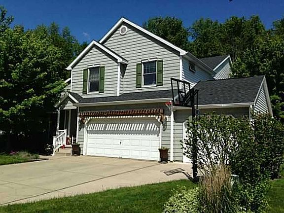2nd image of 525 Homestead Dr