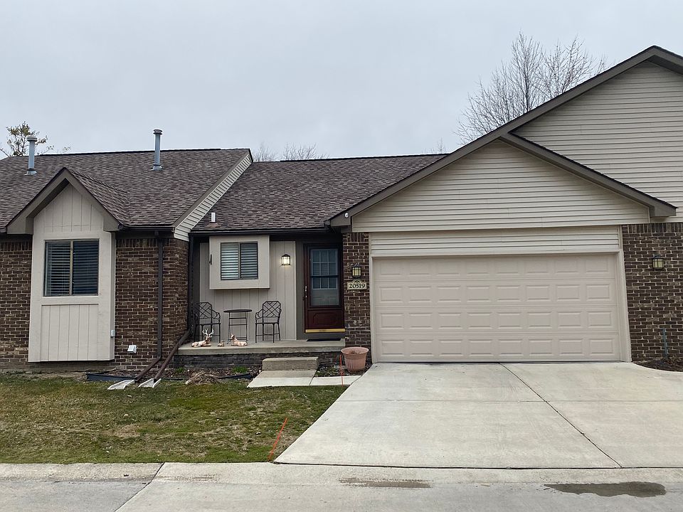 1st image of 20519 Brandonwood Dr