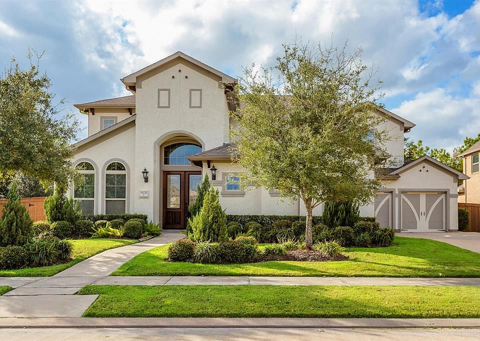 1st image of 10610 Comeaux Ln