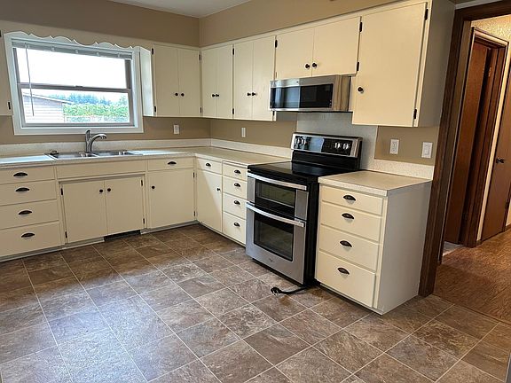 Kitchen to back yard view