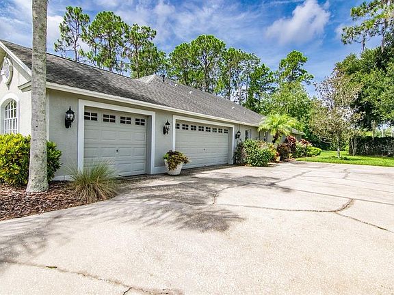 4th image of 21533 Trumpeter Dr