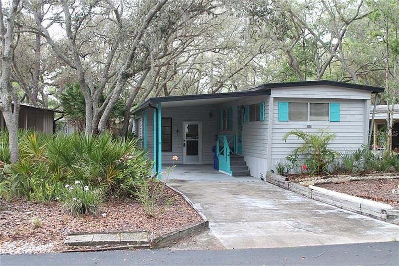 1st image of 621 W Plantation Blvd
