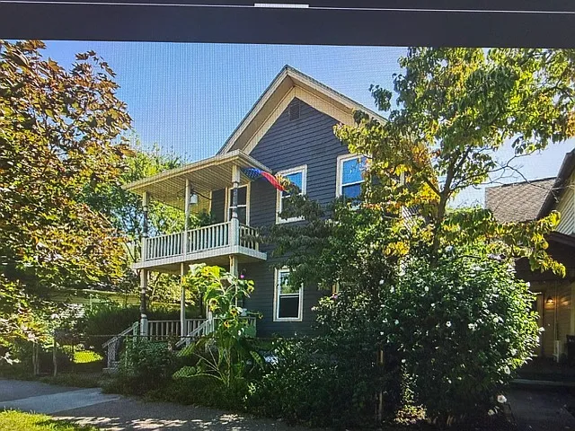 3811 John Ave #3 — Photo 1