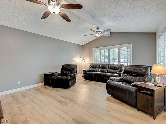 5th image of 1518 Della Ct