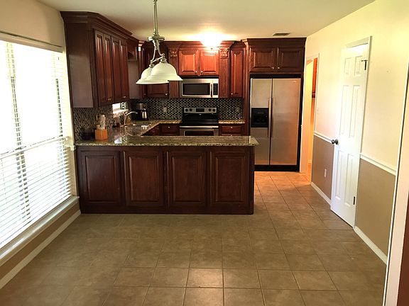 4th image of 4904 Gen. Sterling Price Dr