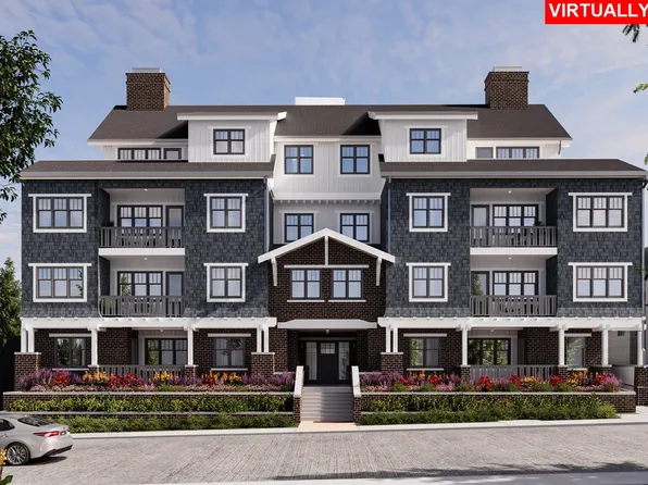 530 4th St #14, Lake Oswego, OR 97034