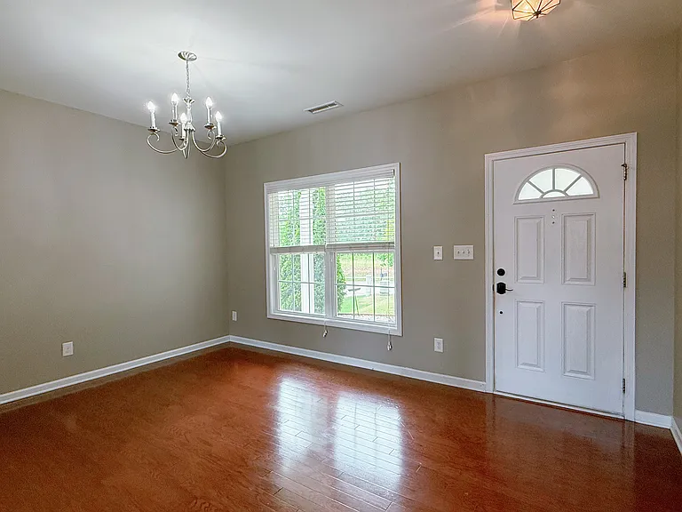 225 Arctic Ridge Way — Photo 4