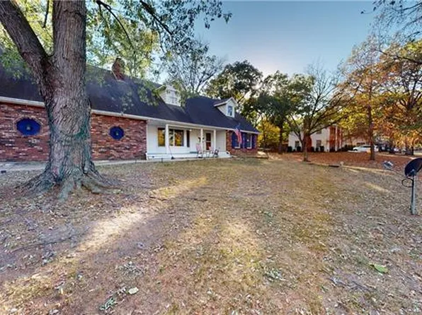 15146 E Peace Rd, Nevada, MO 64772