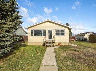 12 High St, Ray, ND 58849