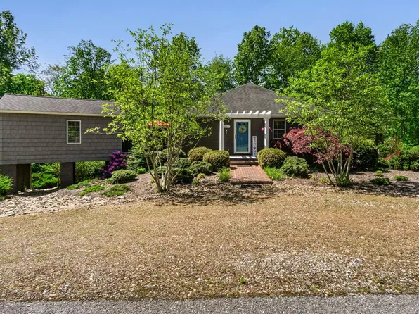 355 Brotherton Point, Cookeville, TN 38506