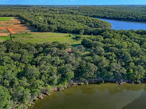 1180 Sandy Creek Rd, Bowie, TX 76230