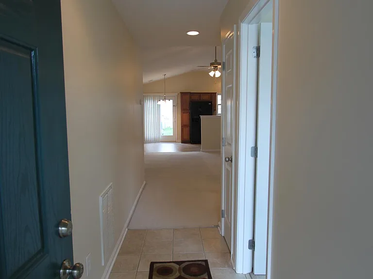 3861 Pinecrest Way — Photo 2