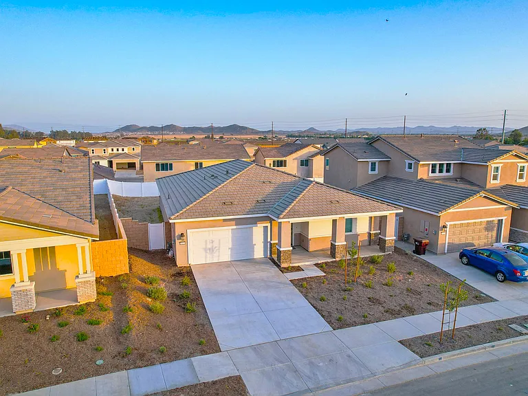 Nestled in a peaceful neighborhood, perfect for a relaxing getaway!