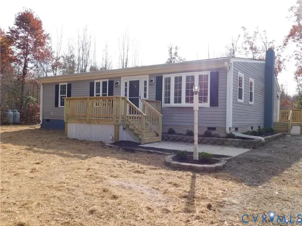 1947 Crewsville Rd, Bumpass, VA 23024