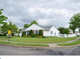 4 Haines Dr, Sewell, NJ 08080