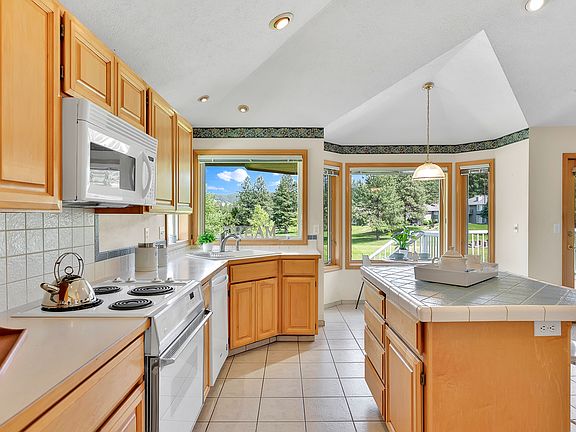 5th image of 4605 E Birkdale Ln