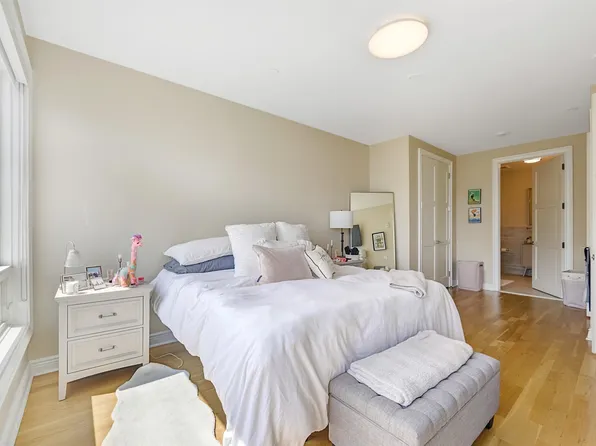 15 Somerset Lane image 11 of 31