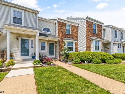 99 Crickhollow Ct, Hillsborough, NJ, 08844