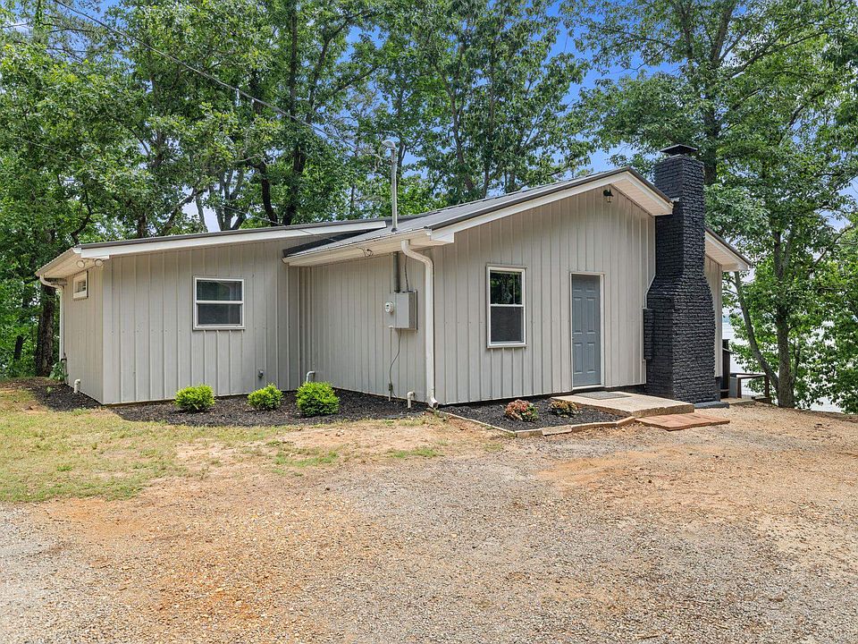 1st image of 137 Sportsman Dr