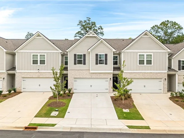 3335 Alana Ct, Opelika, AL 36804
