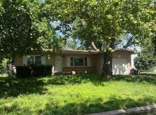 101 S Hess Ave, Hesston, KS 67062
