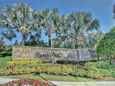9631 Town Parc Cir S, Pompano Beach, FL, 33076