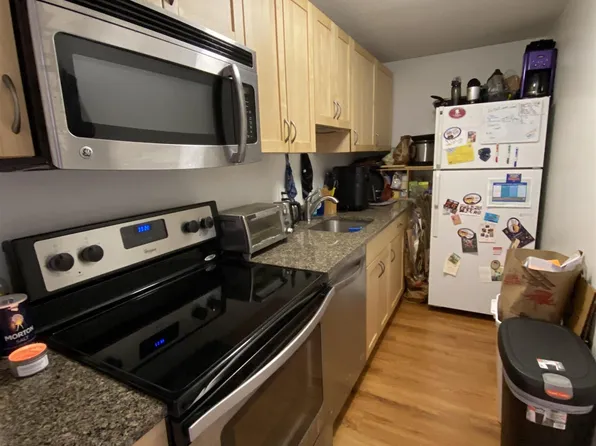 92 Beacon St #58, Somerville, MA 02143