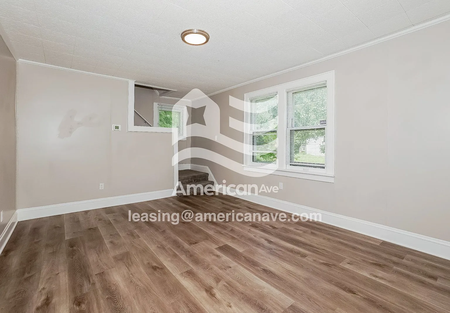 2 bed, 1.0 bath, 1056 sqft, $1,047 — Photo 3