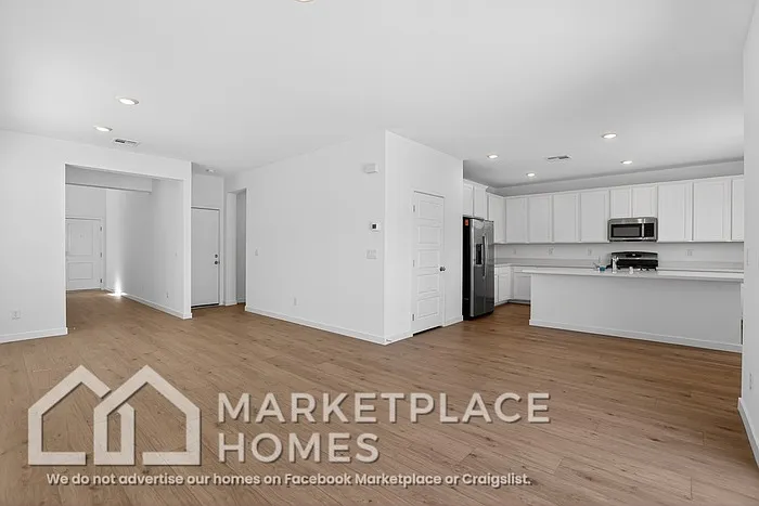 2650 Marlette Ave — Photo 5