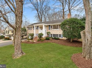 3313 Mill Springs Dr, Fairfax, VA 22031