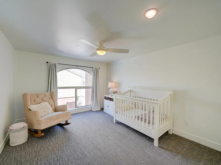 124 Parkway — Photo 19