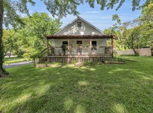 13112 15th St, Grandview, MO 64030