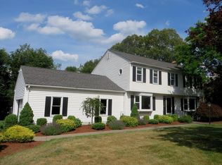 7 Ballou Rd, Hopedale, MA 01747