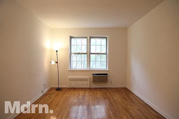 Rented by Mdrn Residential | media 15