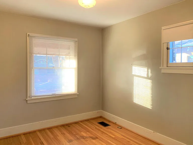 784 S Emerson St — Photo 14