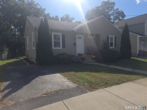 3rd image of 63 Elderkin Avenue