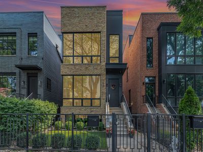 1927 W Erie St, Chicago, IL, 60622