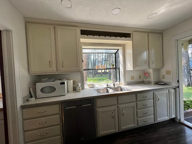 32054 Skidoo Ln — Photo 10